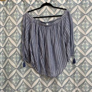 Over the shoulder top, 3/4 sleeve